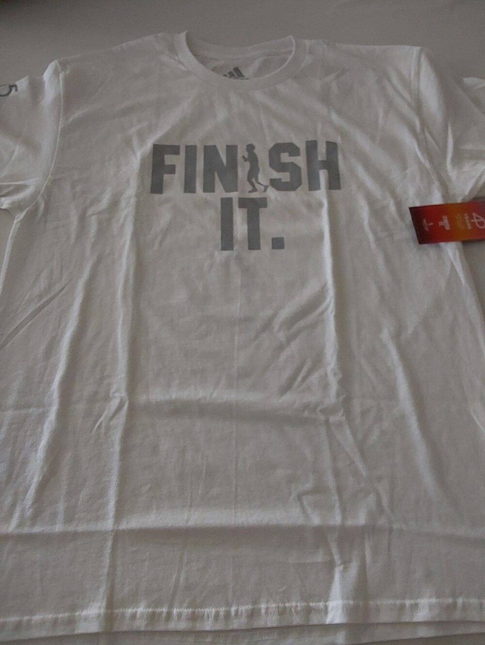 Terry Fox White 'FINISH IT.' Graphic Tee
